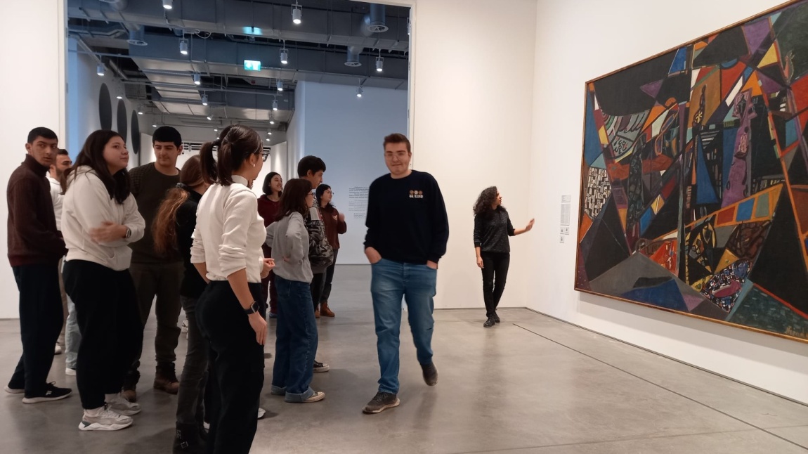 2005 yılından beri İstanbul Modern Müzesi ile yürüttüğümüz ‘BULUŞMA ‘Projesine Grafik ve Fotoğraf Alanı öğrencileriyle devam ediyoruz. 